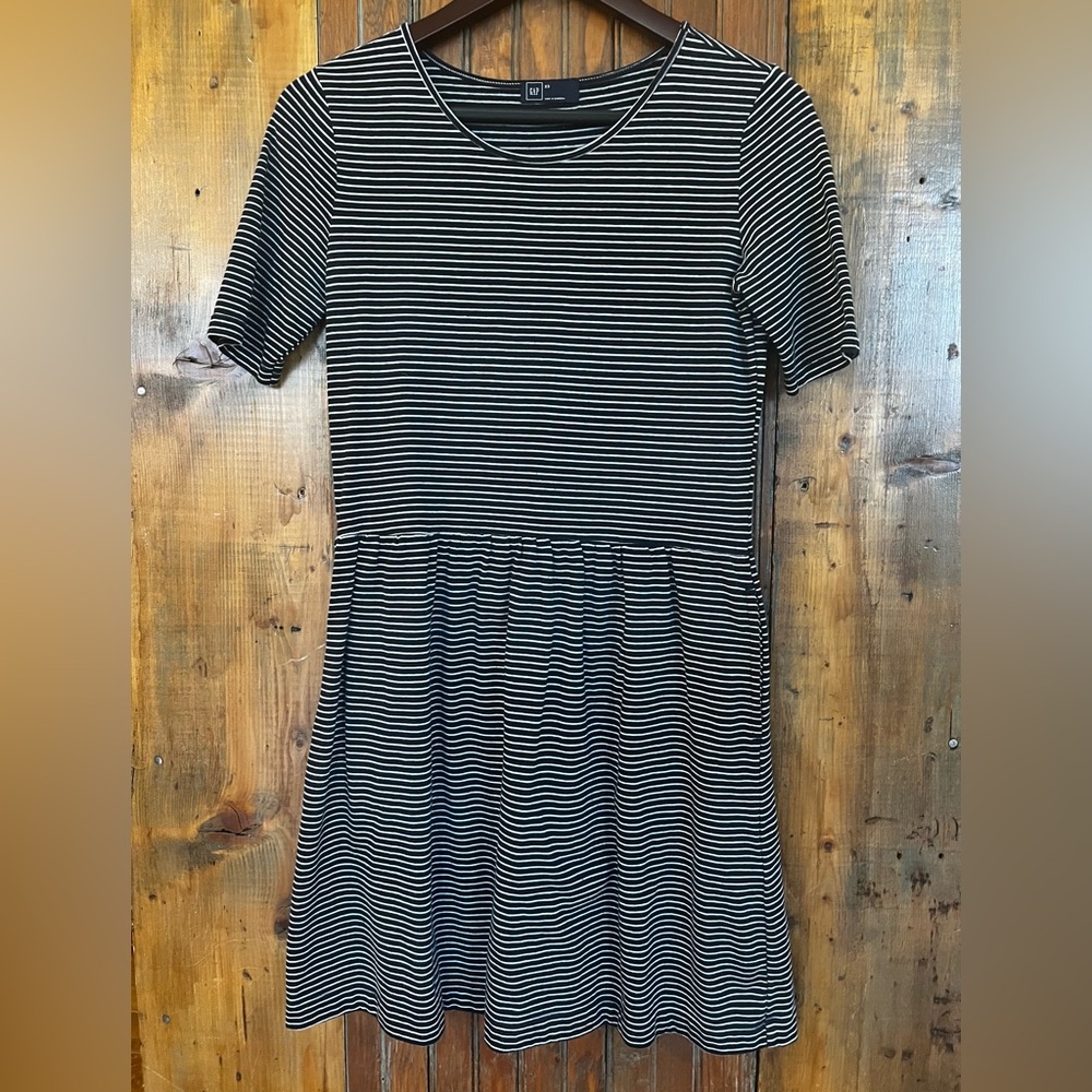 GAP Navy and White Striped T-Shirt Dress Size XS